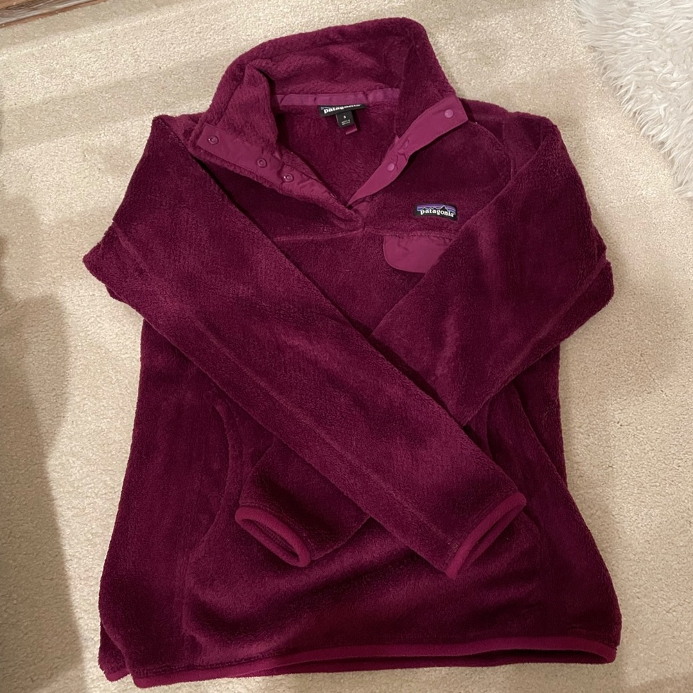 Patagonia fleece pullover! Size S